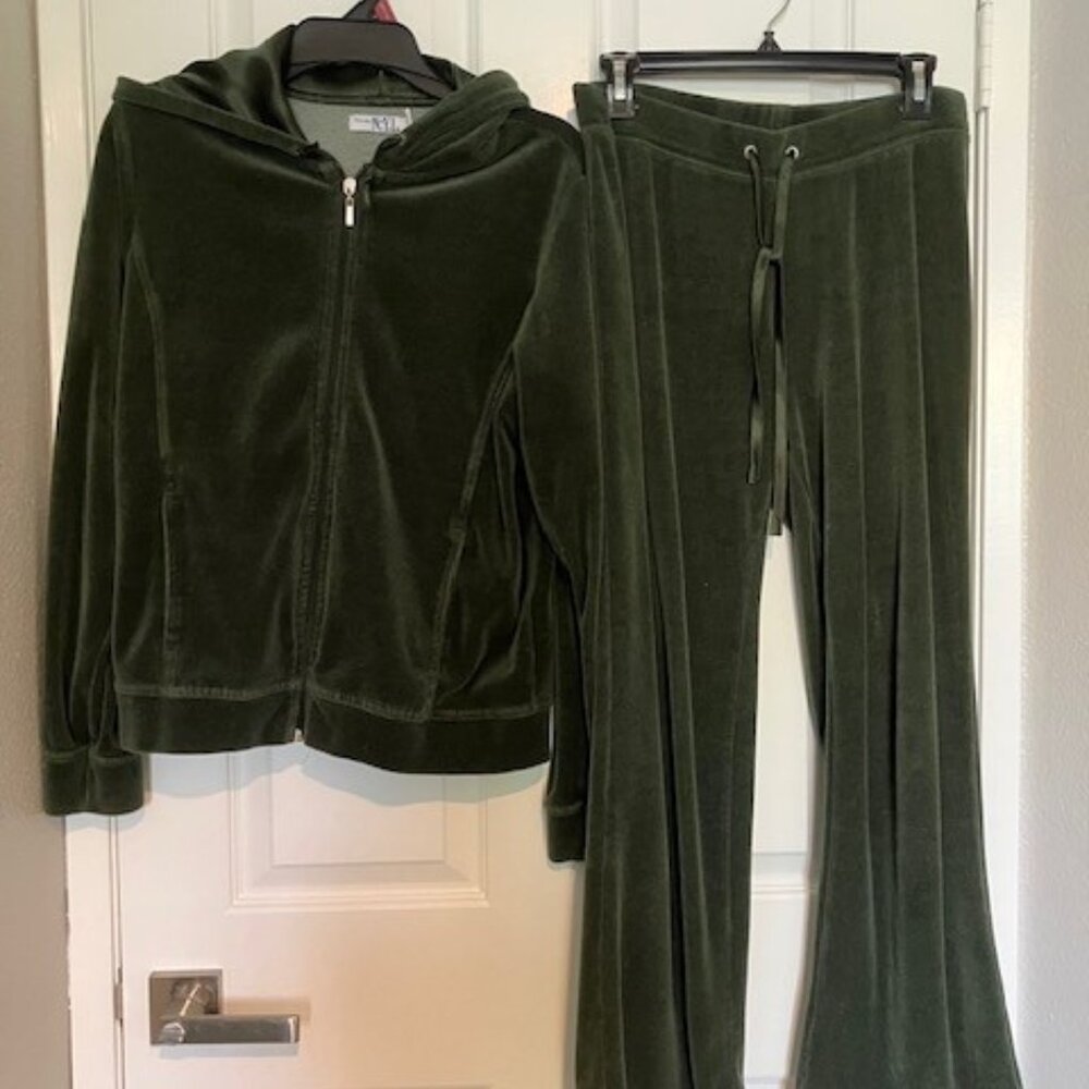 Hunter Green Velour Sweat Set